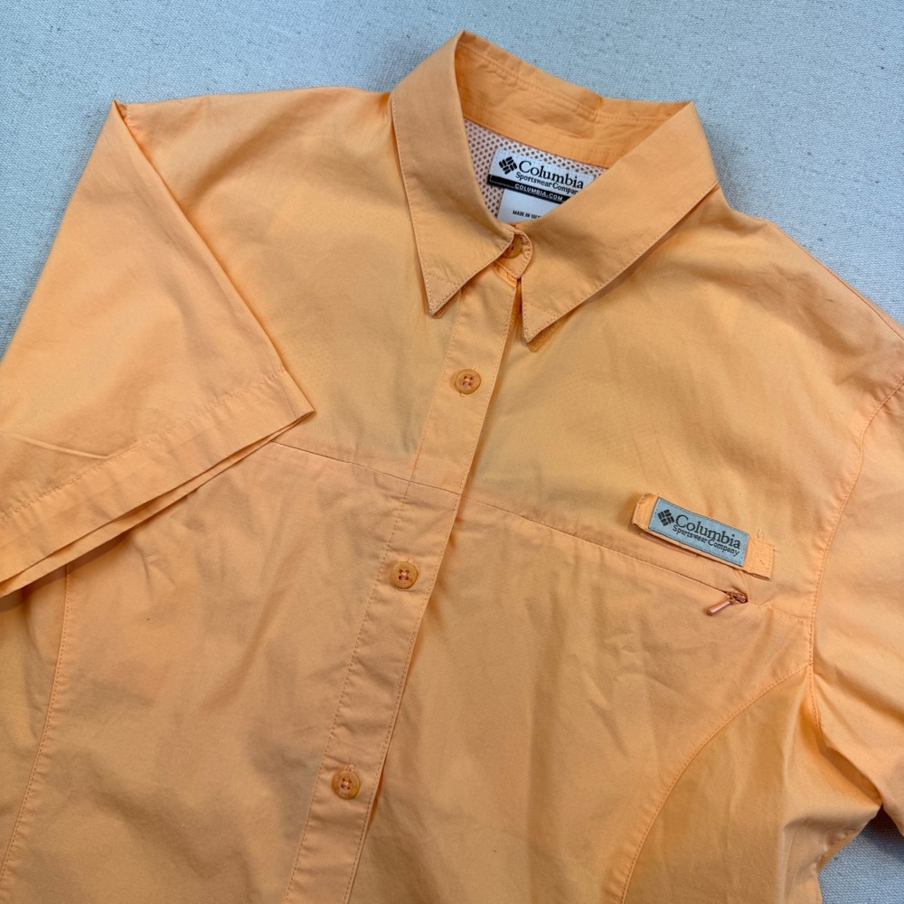 Columbia PFG Womens Medium Peach Orange Short Sleeve Fishing Shirt FL7044